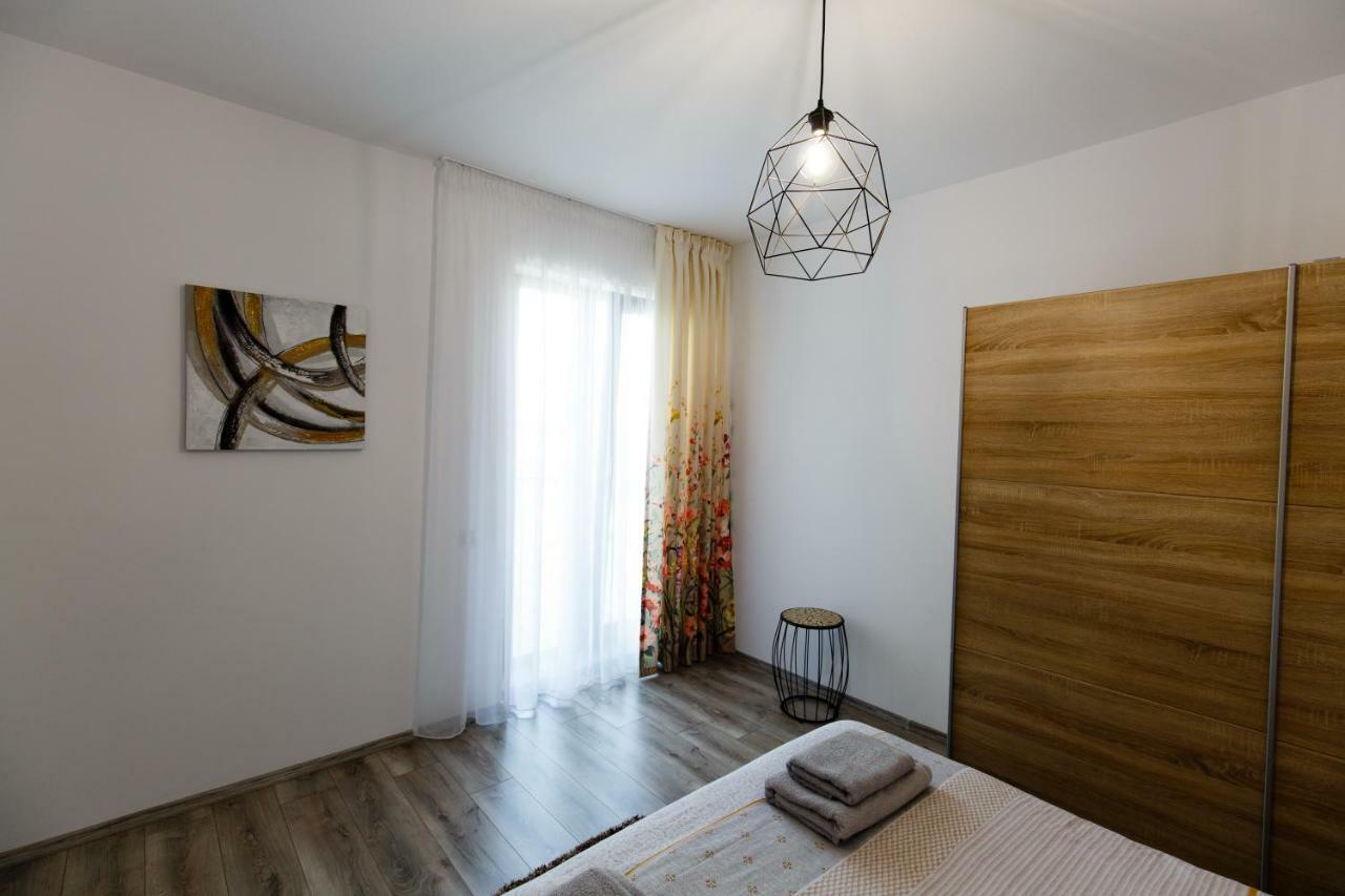 Ramino Apartments Sibiu Exteriör bild